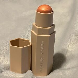 Fenty Beauty Match Stix in Trippin